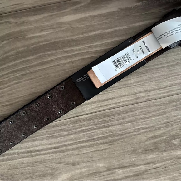 ✔️HARLEY DAVIDSON MENS STUDDED AND RIBBED LEATHER BELT - Picture 7 of 9